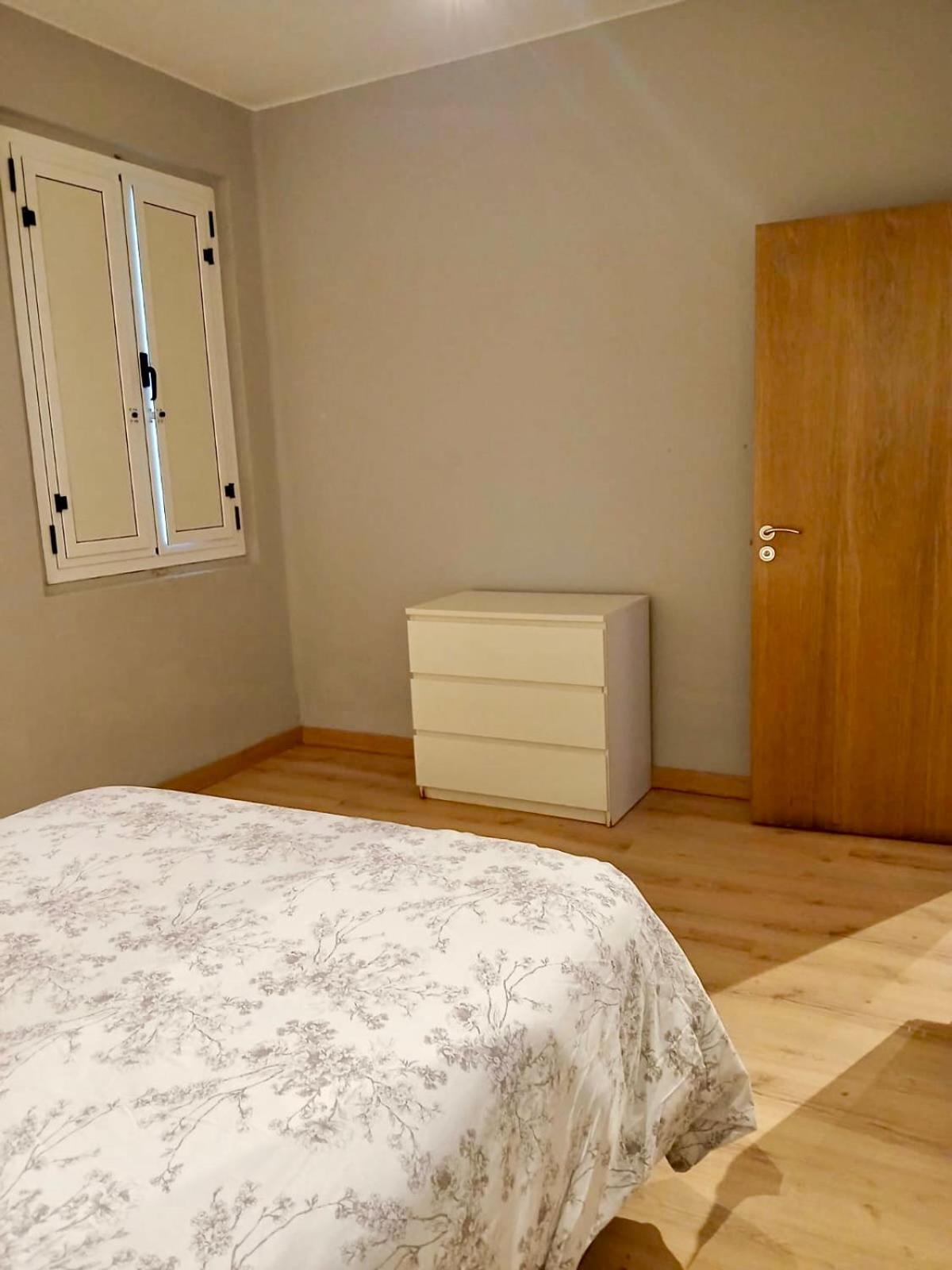 Segundo Antolin Yellow Door Ponferrada Exterior foto